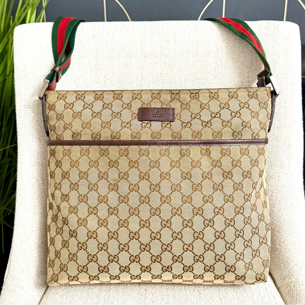 Authentic Gucci unisex messenger bag brown monogram canvas - Picture 3 of 16